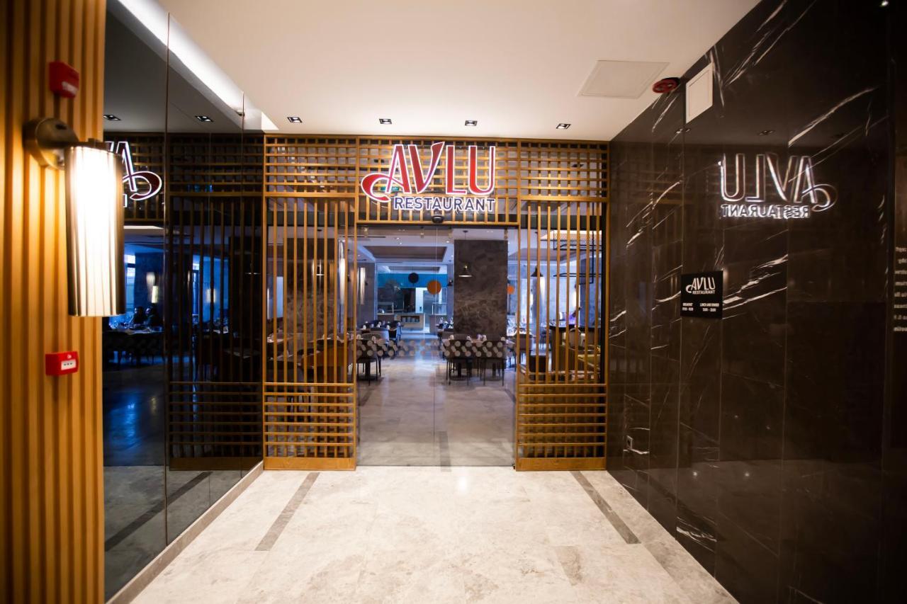 Ramada Plaza Sultanahmet Hotel Isztambul Kültér fotó Entrance to AVLO